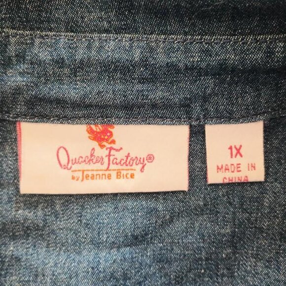 QUACKER FACTORY WOMEN'S CHRISTMAS DENIM SHIRT LONG ROLL TAB SLEEVE SLED SIZE 1X - Picture 6 of 6
